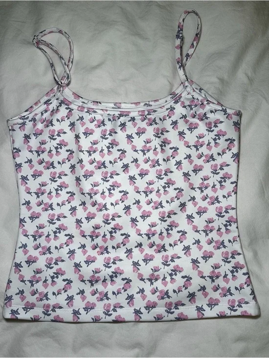 White Fox Boutique Floral Shirt & Shorts Set - Picture 9 of 12